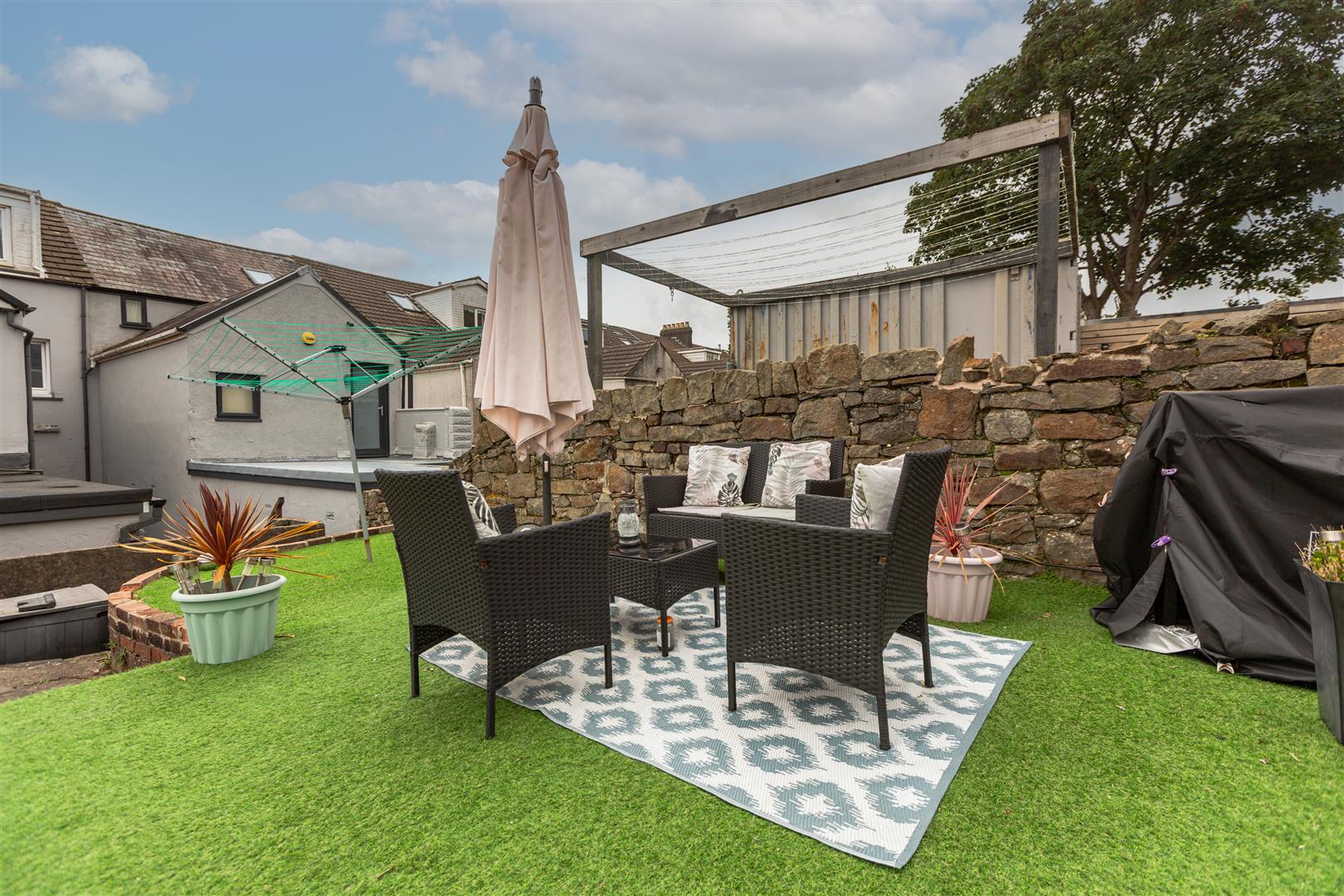Montpelier Terrace, Mount Pleasant, Swansea, SA1 6JW